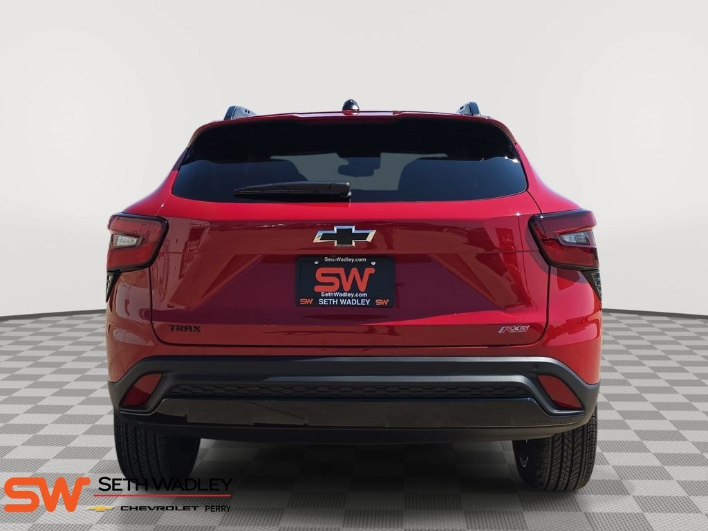 New 2026 Chevrolet Trax RS w/ Sunroof Package FWD image 6