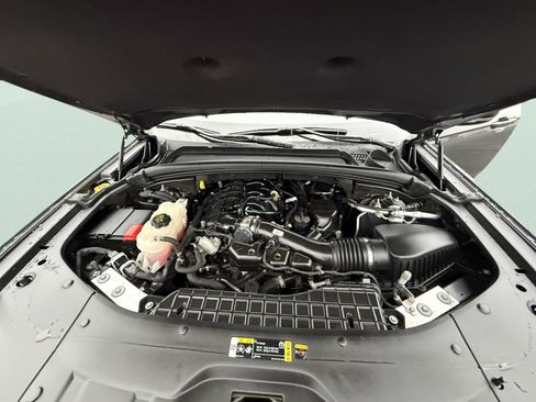 Used 2022 Jeep Grand Cherokee L Laredo image 19