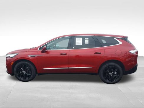 Used 2024 Buick Enclave Essence w/ Experience Buick Package FWD image 2