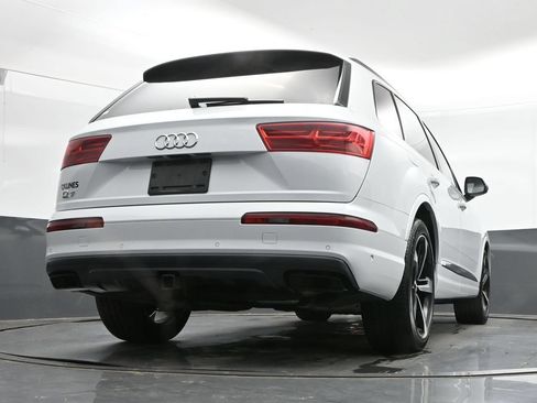Used 2019 Audi Q7 3.0T Prestige w/ Prestige Package AWD/4WD image 41