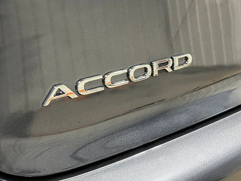 New 2026 Honda Accord EX-L image 9
