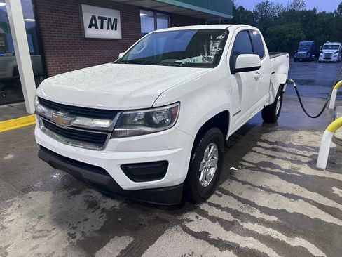 Used 2017 Chevrolet Colorado W/T w/ WT Convenience Package image 4