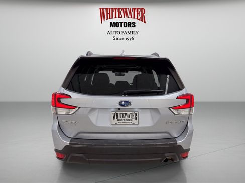 Used 2021 Subaru Forester Premium w/ Popular Package #1 AWD/4WD image 3