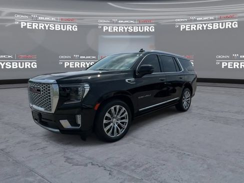 Used 2023 GMC Yukon Denali w/ Denali Reserve Package AWD/4WD image 3