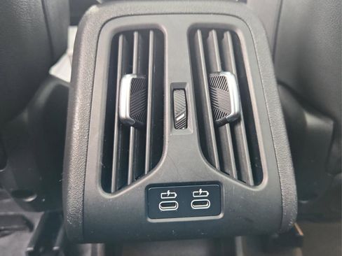 Used 2023 BMW X1 xDrive28i w/ Premium Package image 12