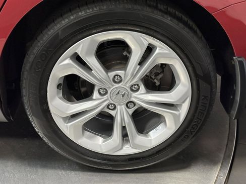 Used 2024 Honda Accord LX image 19