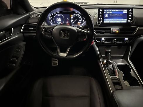 Used 2021 Honda Accord Sport image 11