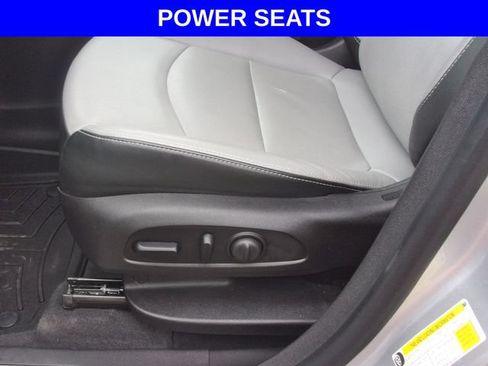 Used 2020 Chevrolet Equinox Premier AWD/4WD image 6