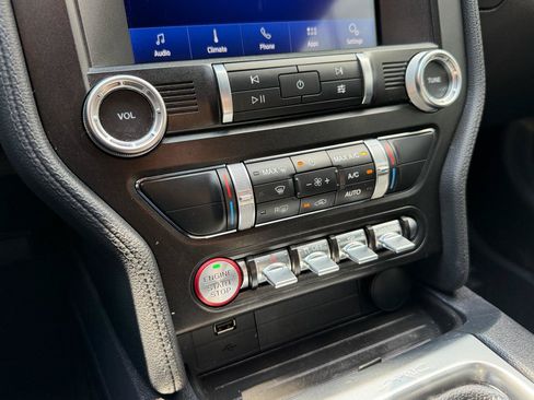 Used 2021 Ford Mustang GT RWD image 21