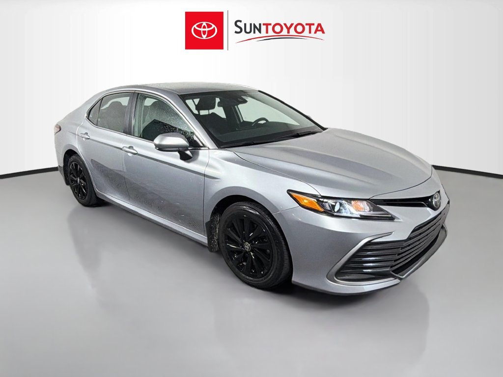 Used 2023 Toyota Camry LE FWD image 1