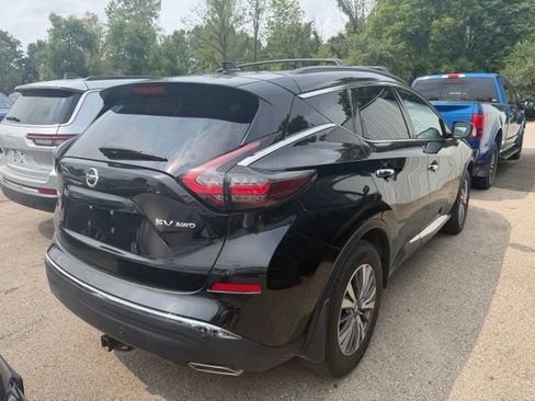 Used 2022 Nissan Murano SV AWD/4WD image 3