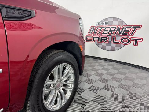 Used 2023 GMC Yukon SLT w/ SLT Luxury Package image 36