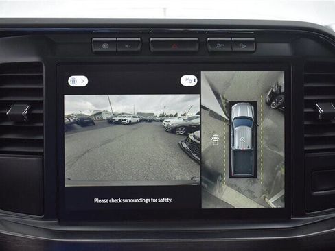 Used 2023 Ford F250 Lariat w/ FX4 Off-Road Package image 19