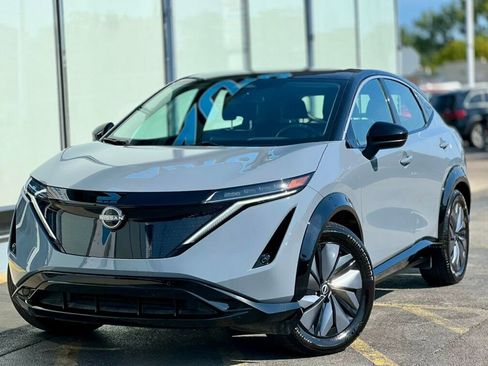 Used 2023 Nissan Ariya FWD image 29