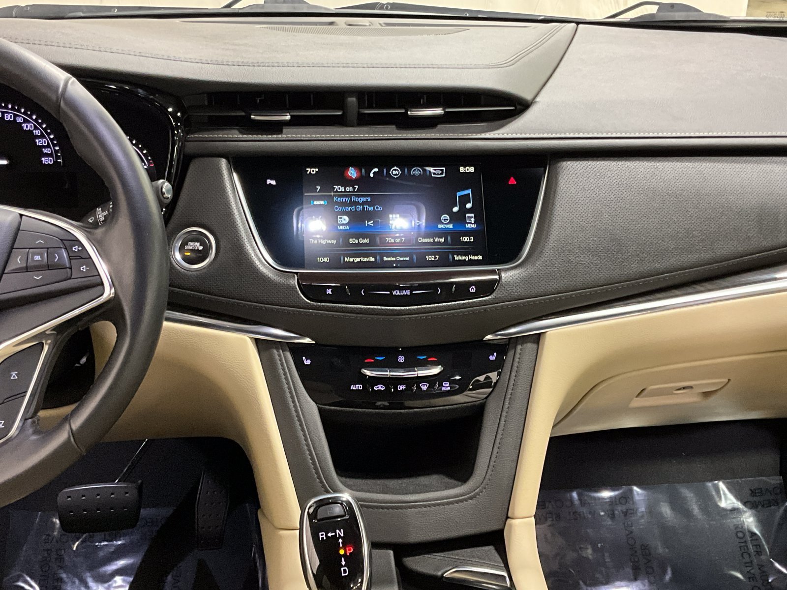Used 2019 Cadillac XT5 AWD image 8