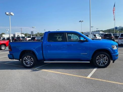 Used 2022 RAM 1500 Laramie AWD/4WD image 6