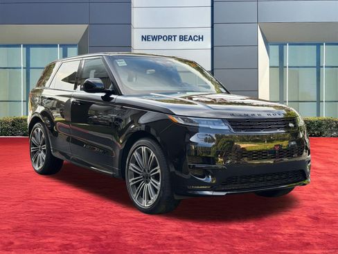 New 2026 Land Rover Range Rover Sport Dynamic SE image 8