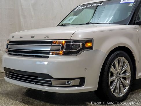 Certified 2019 Ford Flex Limited w/ Equipment Group 303A image 3
