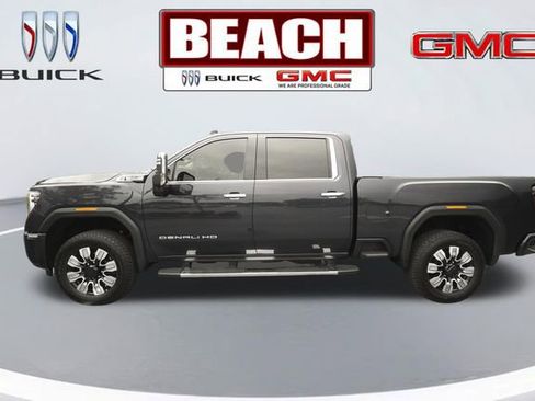 Used 2024 GMC Sierra 2500 Denali w/ Denali Reserve Package AWD/4WD image 6