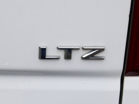 Used 2019 Chevrolet Silverado 1500 LTZ w/ LTZ Plus Package image 46