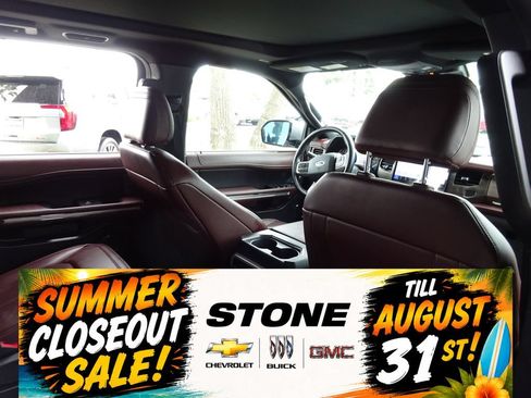 Used 2022 Ford Expedition Limited AWD/4WD image 21
