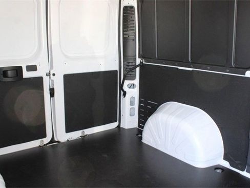 New 2024 RAM ProMaster 2500 w/ Quick Order Package 22H SLT+ image 12