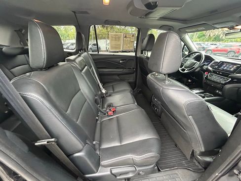 Used 2019 Honda Pilot Touring image 22