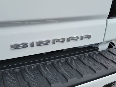 New 2026 GMC Sierra 2500 Denali Ultimate AWD/4WD image 7