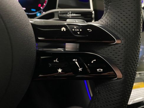 New 2026 Mercedes-Benz GLC 300 4MATIC image 16