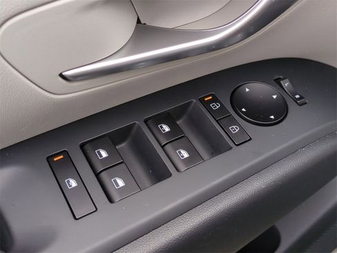 Certified 2025 Hyundai Tucson SEL image 11