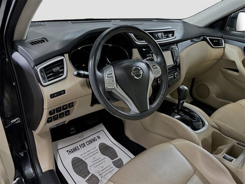 Used 2016 Nissan Rogue SL w/ SL Premium Package image 10