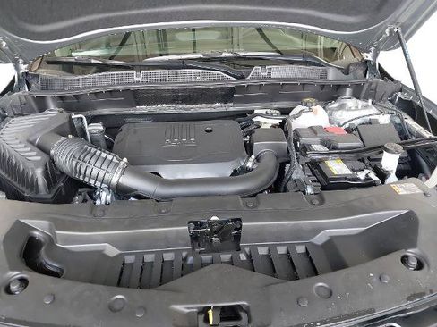 New 2026 Chevrolet Blazer LT w/ Convenience Package FWD image 30