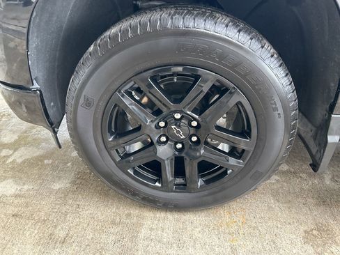 Used 2025 Chevrolet Silverado 1500 RST image 14