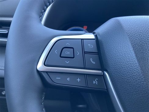 New 2026 Toyota Highlander Limited image 15