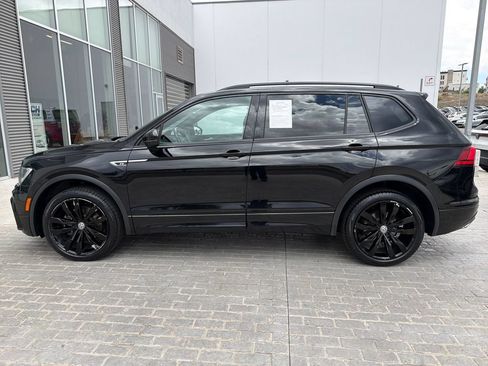Certified 2020 Volkswagen Tiguan SE R-Line AWD/4WD image 3