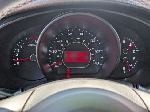 Used 2017 Kia Soul + w/ Designer's Package FWD image 16