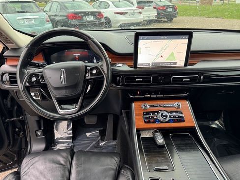 Used 2020 Lincoln Aviator Reserve w/ Equipment Group 202A AWD/4WD image 39