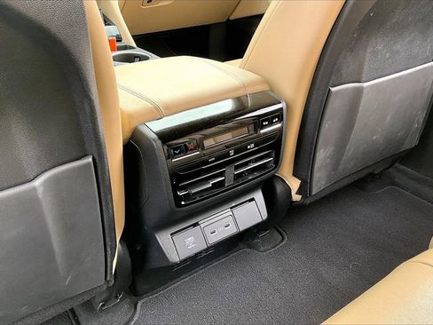 Certified 2022 Acura MDX SH-AWD w/ Technology Package image 33