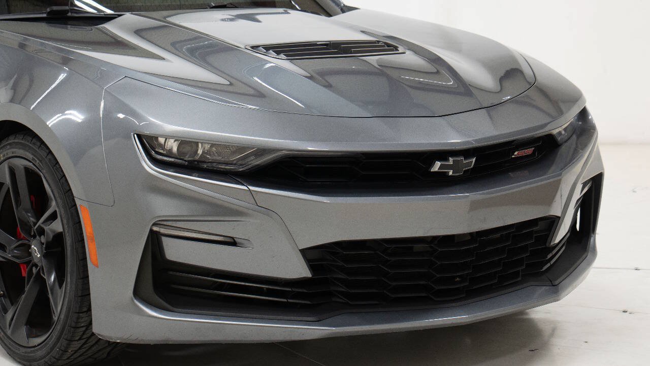 Used 2022 Chevrolet Camaro SS RWD image 9