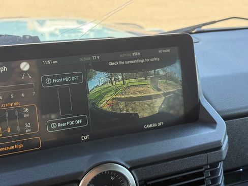 Used 2024 INEOS Grenadier Fieldmaster Edition image 19