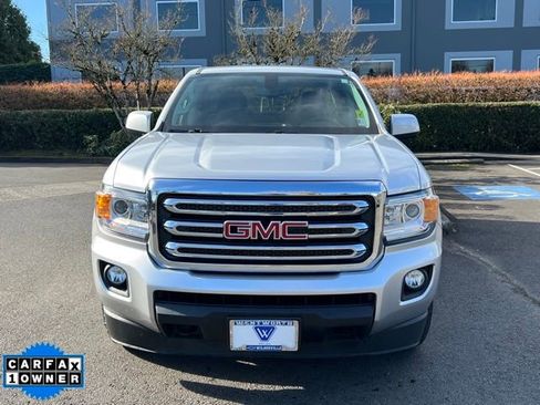 Used 2015 GMC Canyon SLE image 2