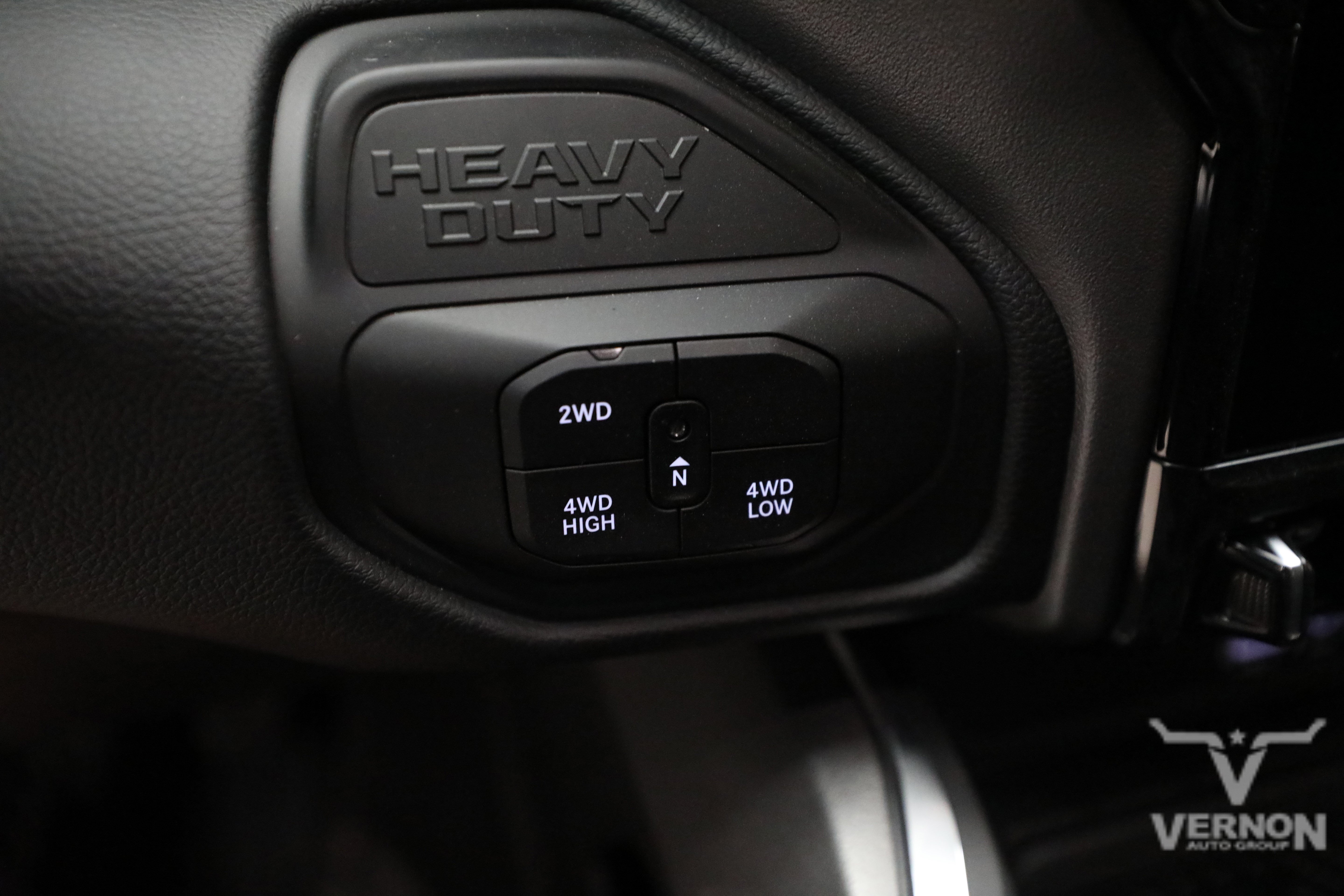 New 2026 RAM 3500 Laramie AWD/4WD image 21
