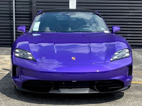 New 2025 Porsche Taycan GTS image 13