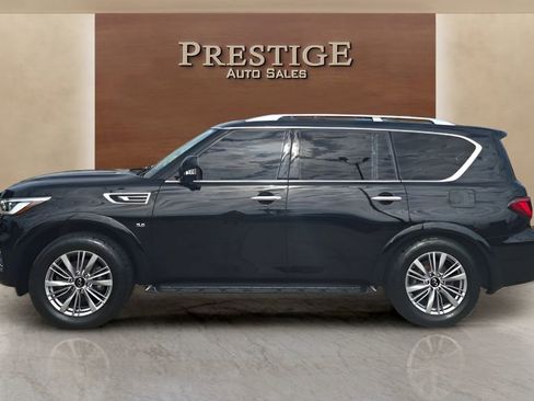 Used 2018 INFINITI QX80 2WD w/ Driver Assistance Package image 2