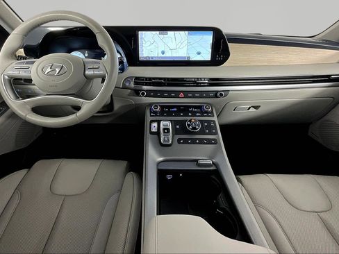 Used 2023 Hyundai Palisade Limited AWD/4WD image 7