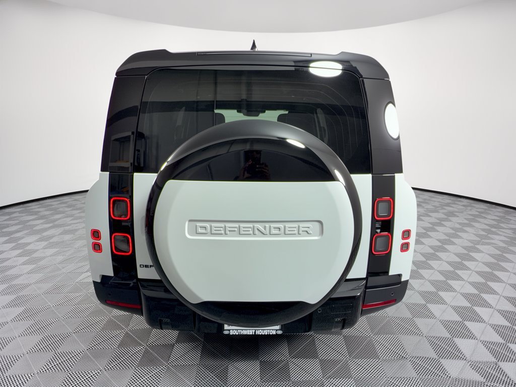Used 2026 Land Rover Defender 130 S AWD/4WD image 11