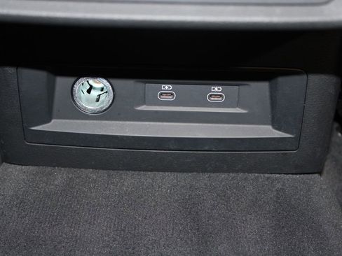 Used 2023 Audi Q7 3.0T Premium Plus image 35