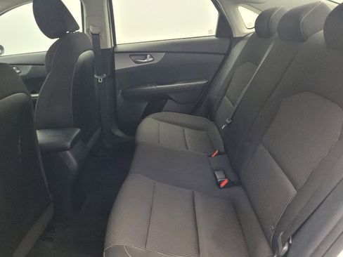 Used 2019 Kia Forte LXS image 18