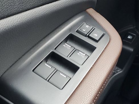 Certified 2025 Honda Ridgeline RTL image 14