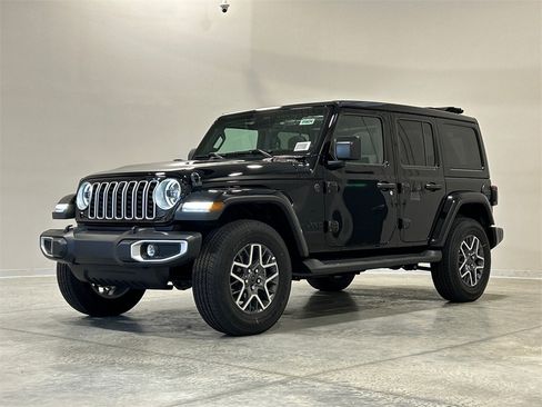 New 2025 Jeep Wrangler Sahara image 2